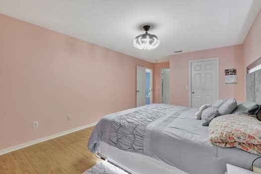 Building Photo - 1530 SW Escobar Ln