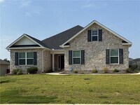 Building Photo - 231 Creek Ridge Dr