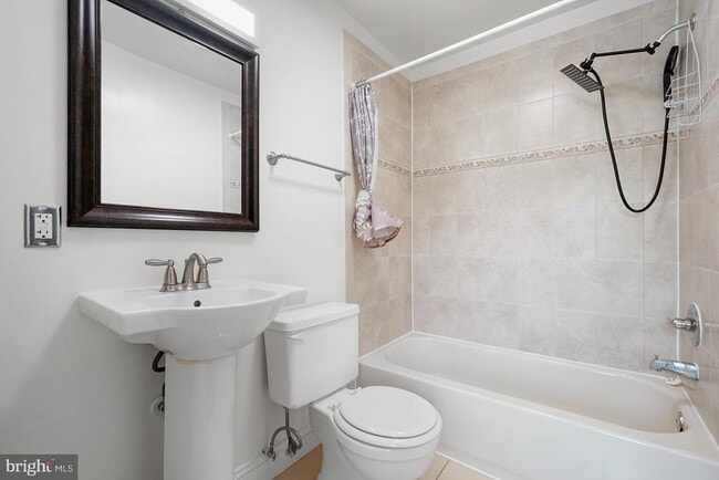 Building Photo - 4453 Edan Mae Ct