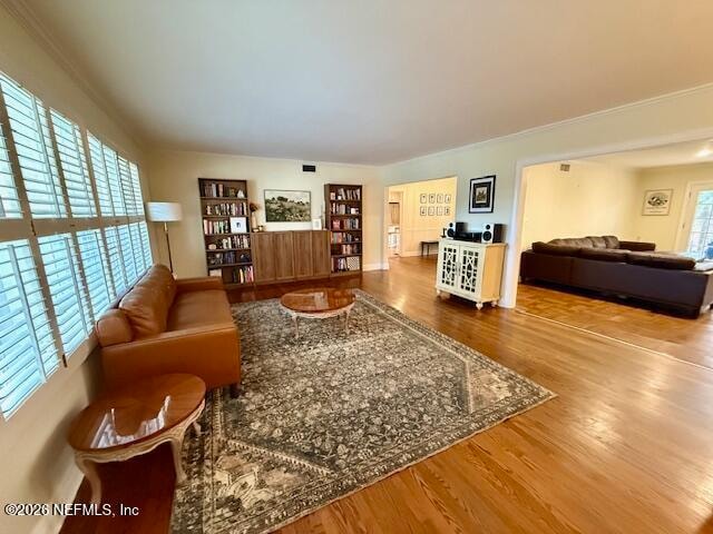 Building Photo - 7104 Catalonia Ave