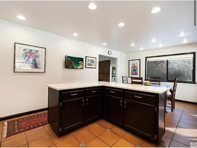 Building Photo - Nice house available now!
