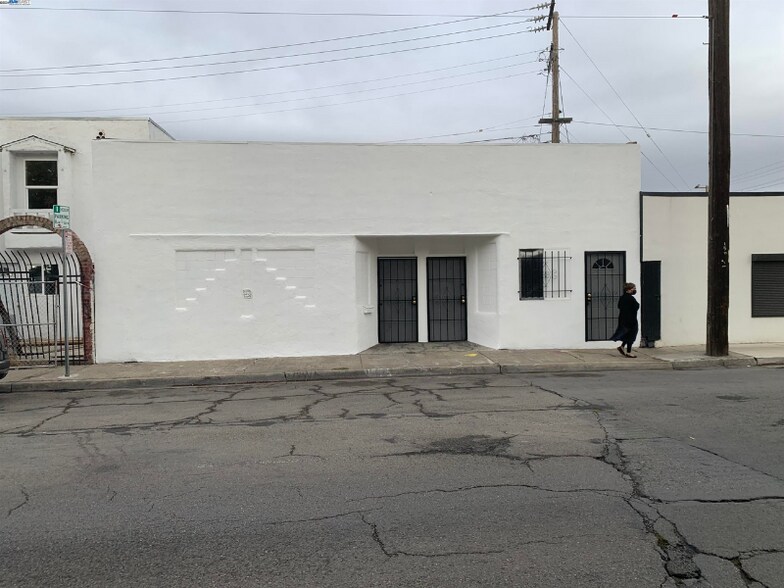 Primary Photo - 11070 San Leandro St