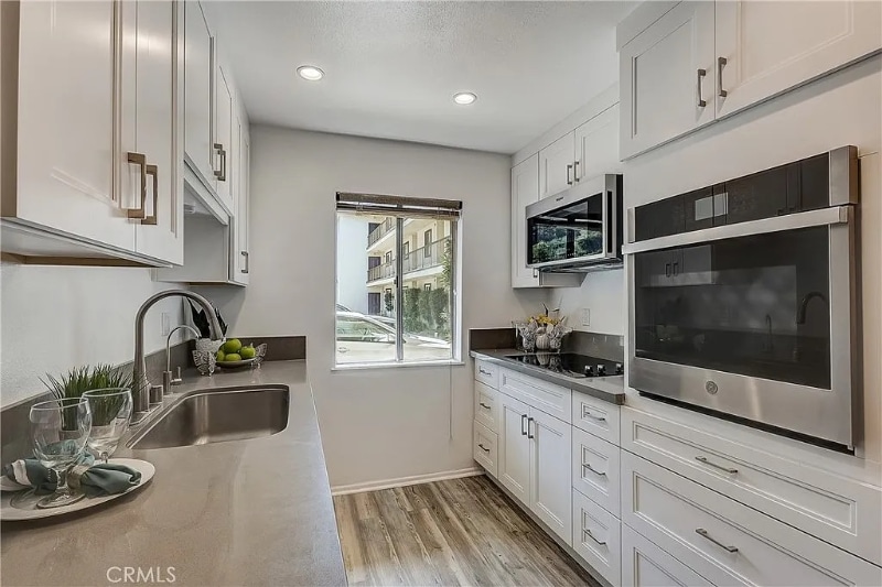 Building Photo - 1935 Alpha Rd