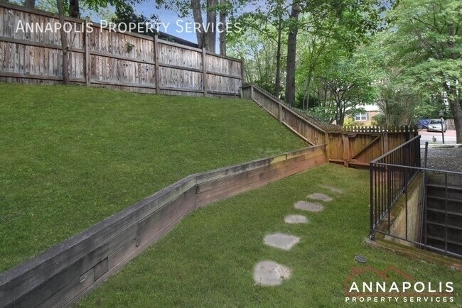 Building Photo - 364 Ellenham Ct