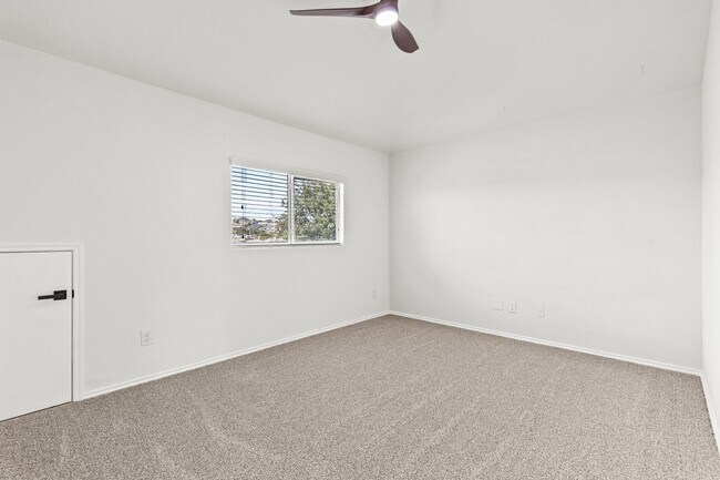 Building Photo - Fabulous 4 Bedroom Home in The Preserve at Indian Springs ~ Hot Tub ~ Great Amenities!