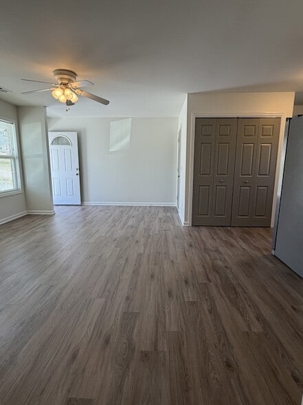 Building Photo - 157 Vulco Dr