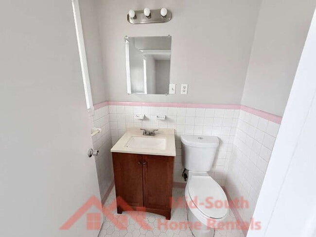 Building Photo - 3308 E Rosita Cir