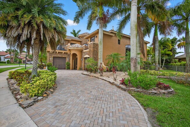 Building Photo - 3501 Collonade Dr