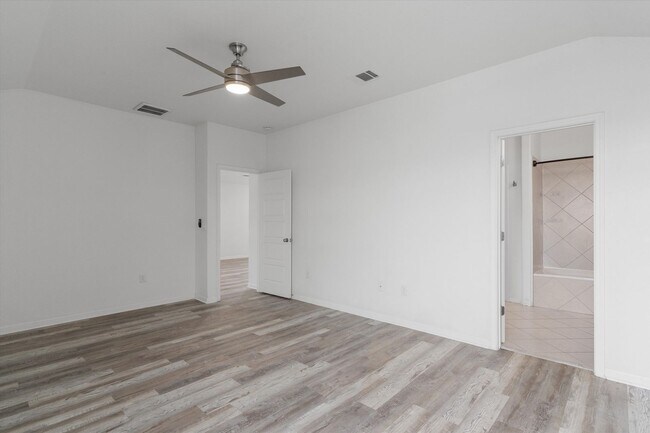 Building Photo - 5804 Loblolly Ln