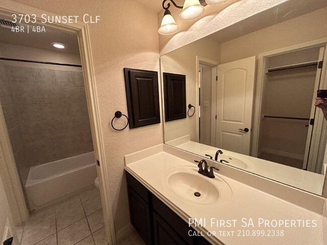 Building Photo - Home for rent in Cibolo Canyon/Suenos