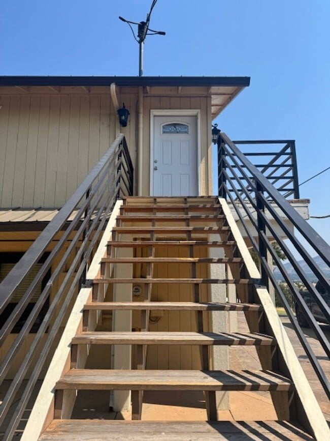 Building Photo - PRIVATE ONE OF KIND THAT SITS ATOP A HILLSIDE W/ VIEWS