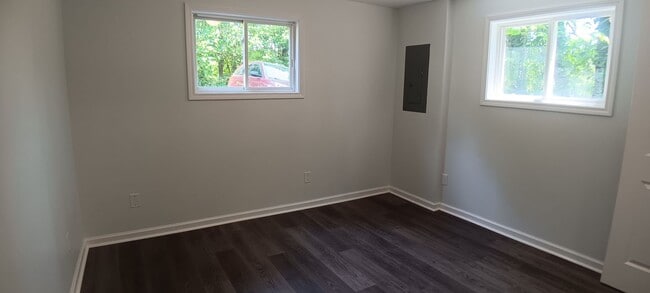 Building Photo - Christiansburg, 2 BR / 1 BA, Available in Aug 14th