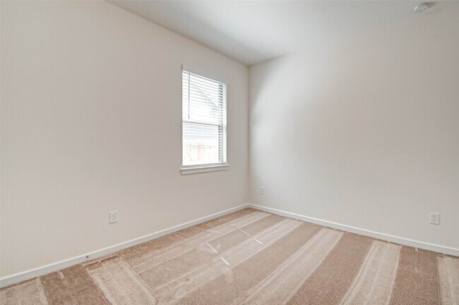 Building Photo - 8110 Colony Chase Ct