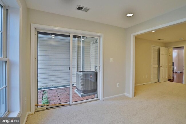 Building Photo - 5263 Prairie Willow Way
