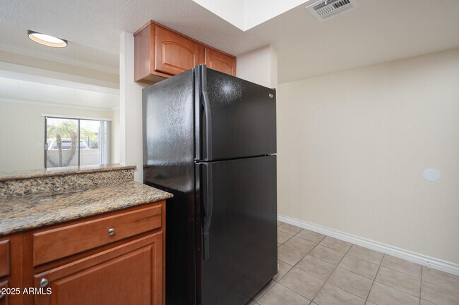 Building Photo - 3405 W Danbury Dr