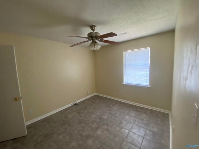 Building Photo - 4008 Penny St SW