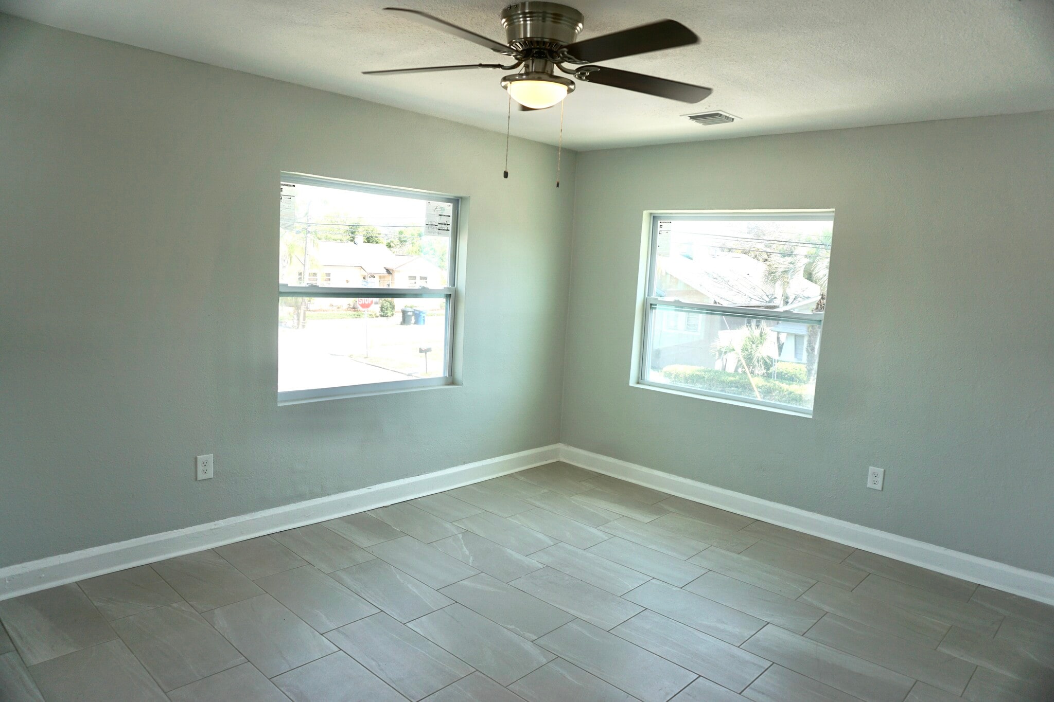 Building Photo - 506 Engman St