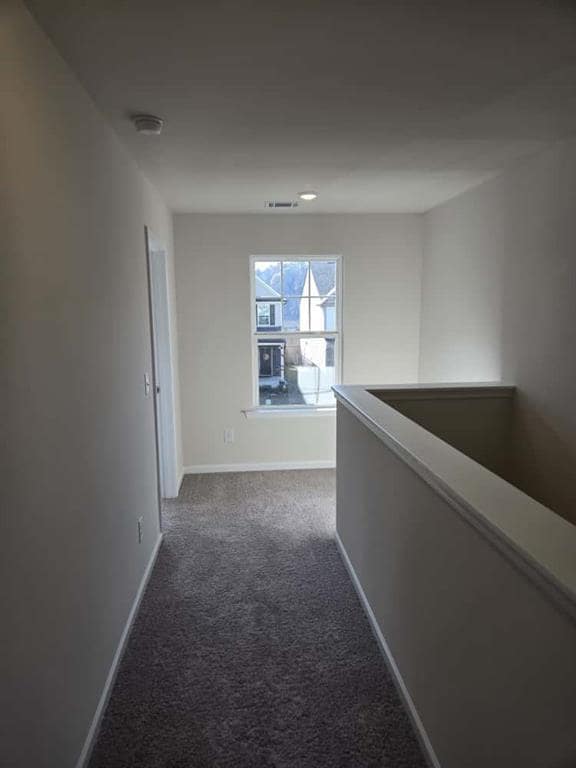 Building Photo - 12 Briarwood Dr W