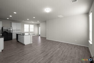 Building Photo - 240 Blue Agate Ct