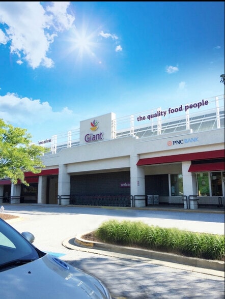 Building Photo - 9102 Vlg Spgs Dr