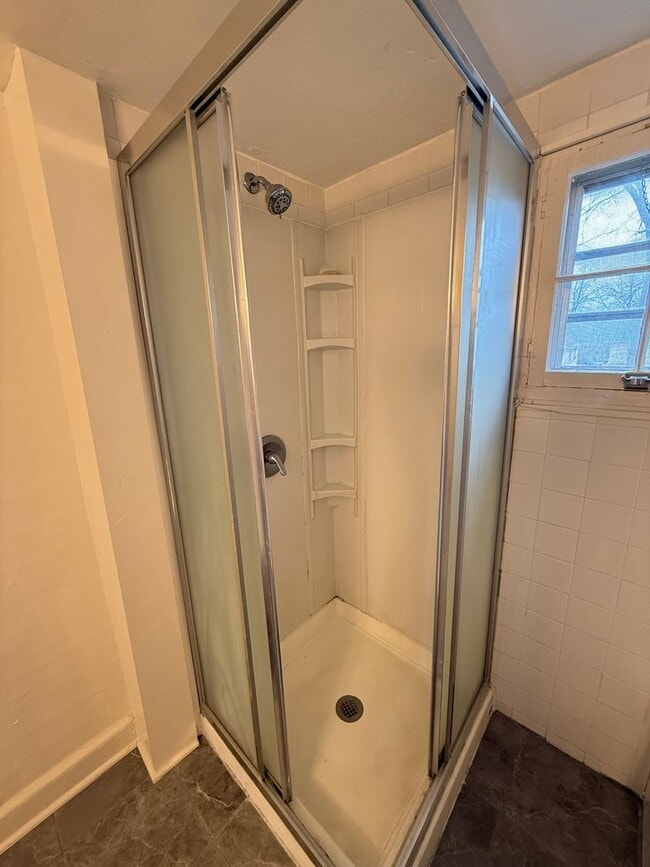 Building Photo - 311 W Mason St