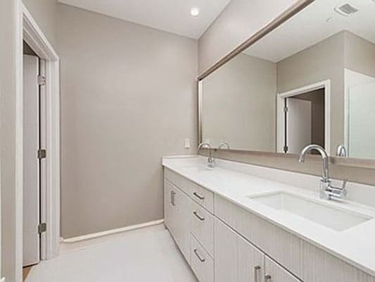 Building Photo - 1810 14th St