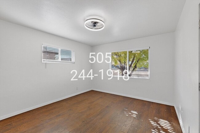 Building Photo - 8503 Menaul Blvd NE