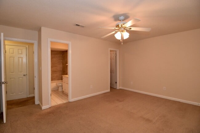 Building Photo - Evans 3 Bed/2 Bath w/ Garage & Huge Fenced Yard