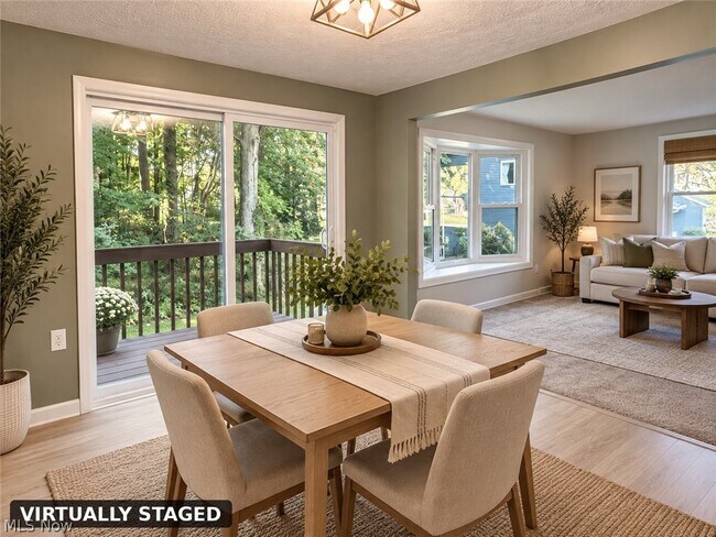 Building Photo - 4542 Briarcliff Trail