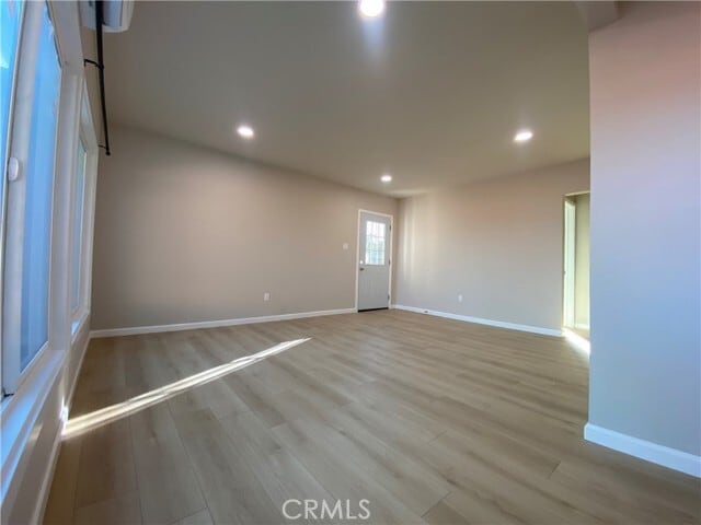 Building Photo - 1556 S White Ave