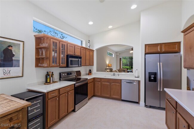 Building Photo - 15389 Cortona Way