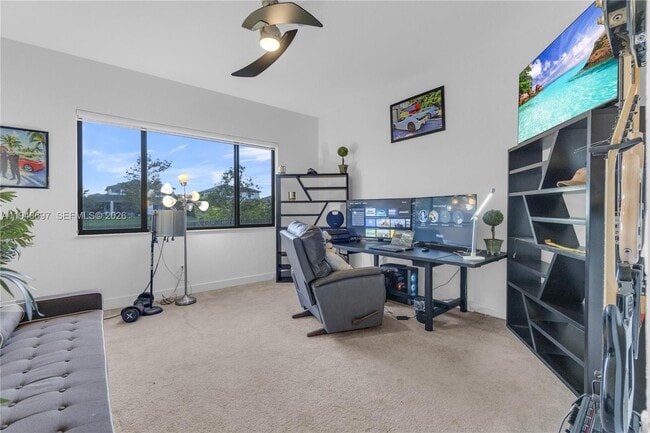 Building Photo - 10890 Shore St