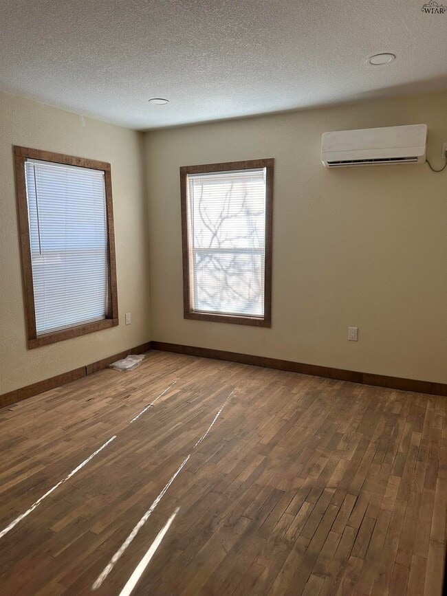 Building Photo - 3113 Borton St