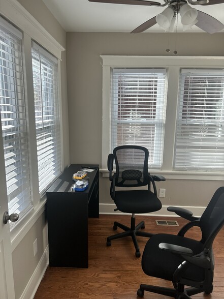 Building Photo - 6726 Chamberlain Ave