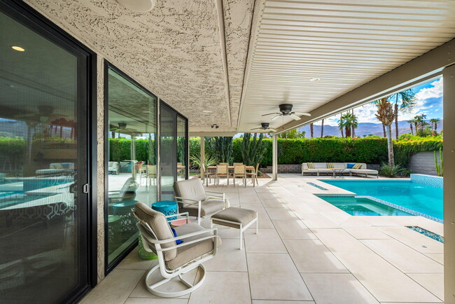 Building Photo - 77 Colgate Dr