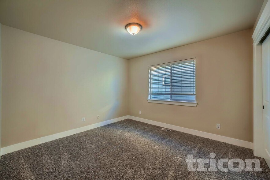 Building Photo - 4621 204th St Ct E