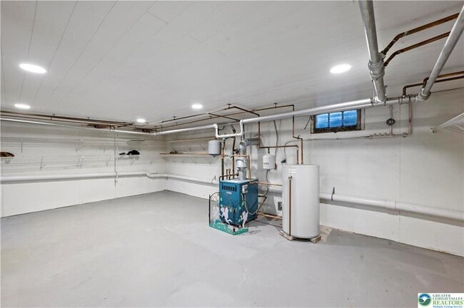 Building Photo - 1340 Tatamy Rd