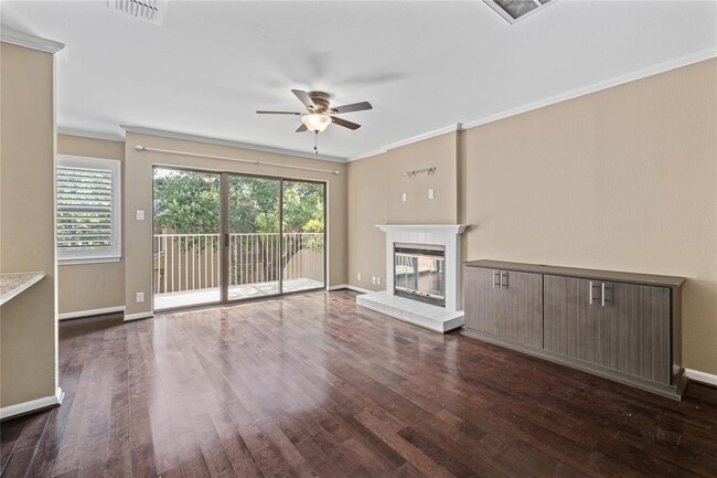 Building Photo - 3845 Ranch Rd 2222