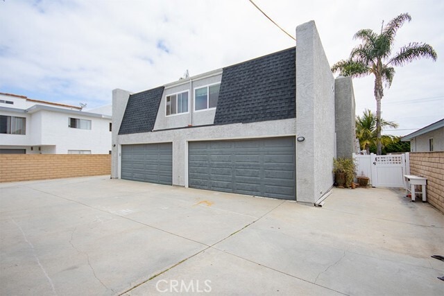 Building Photo - 16821 Green Ln