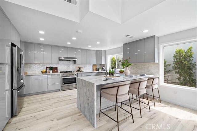 Building Photo - 39 Cape Cod