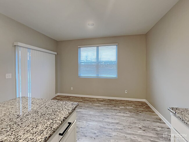 Building Photo - 339 Victory Cir