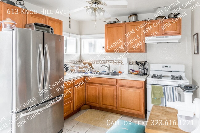 Building Photo - 613 Knob Hill Ave