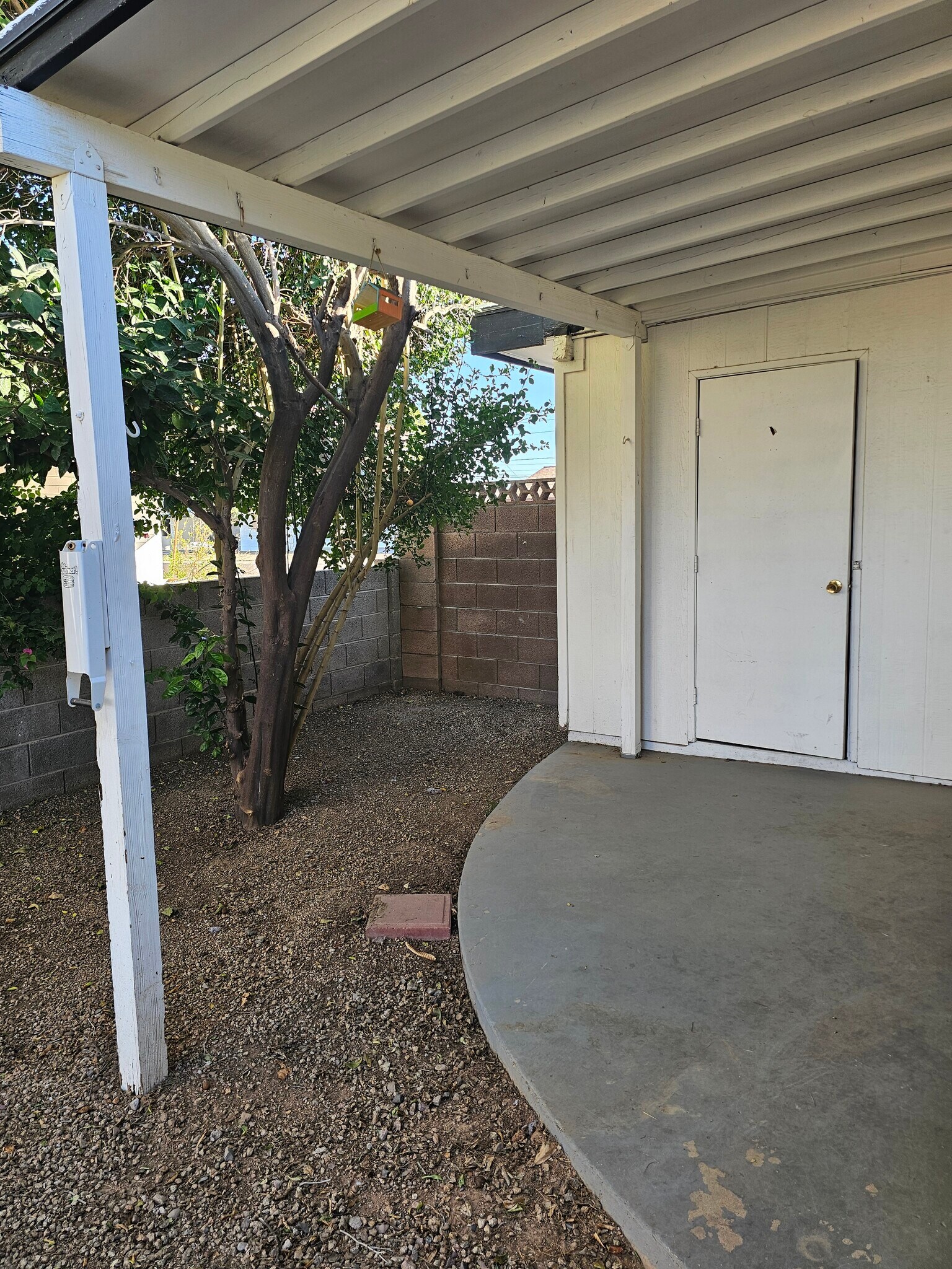 Building Photo - 6820 E Avalon Dr