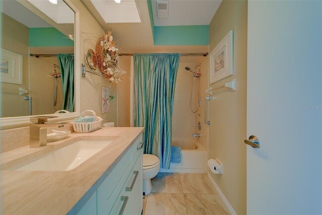 Building Photo - 911 Harbour House Dr