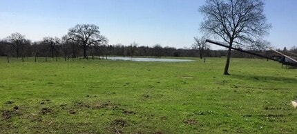 Building Photo - 44 Lake Falls Ln