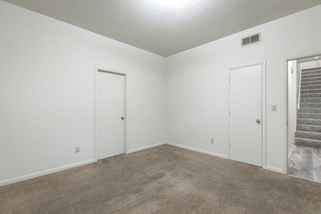 Building Photo - 3408 Gail Dr