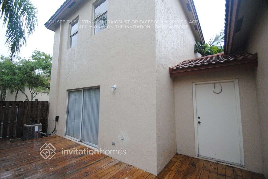 Building Photo - 16147 Emerald Cove Rd