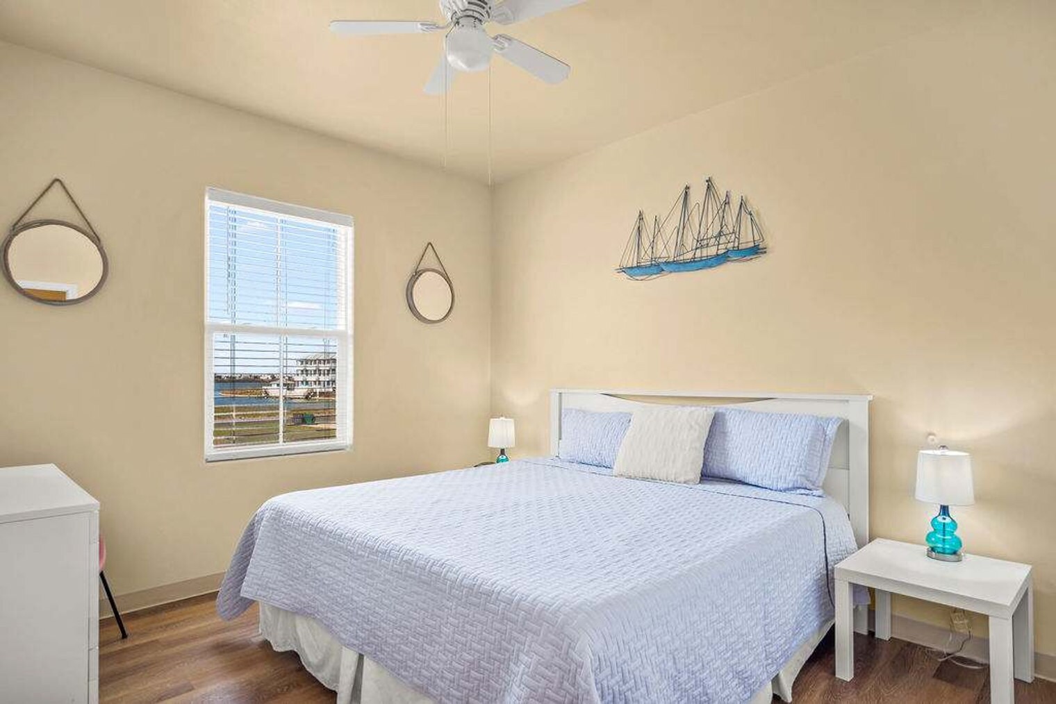 Building Photo - 15025 Beach Walk Loop