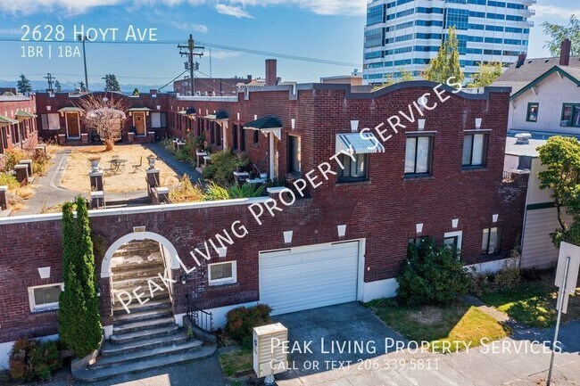 Building Photo - Bayside Collection - Spacious 1bd 1ba in D...