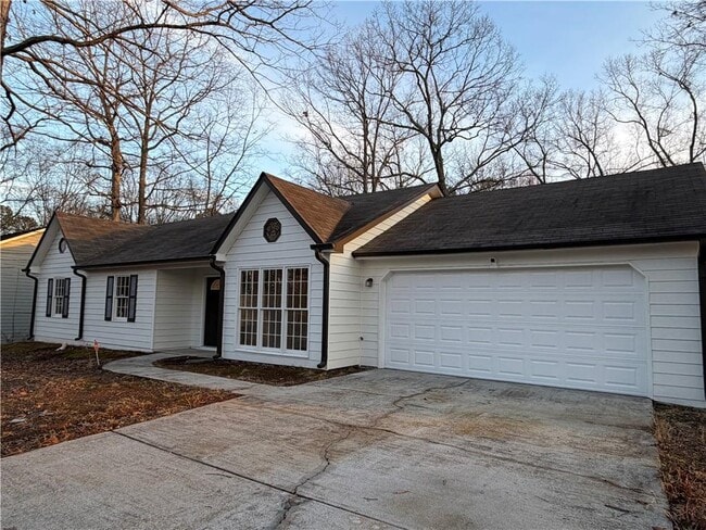 Building Photo - 65 Beaverdam Ct